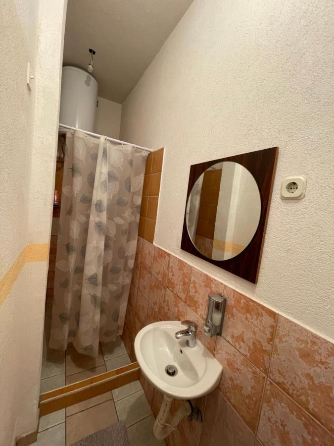 Rooms Deny Мостар Экстерьер фото