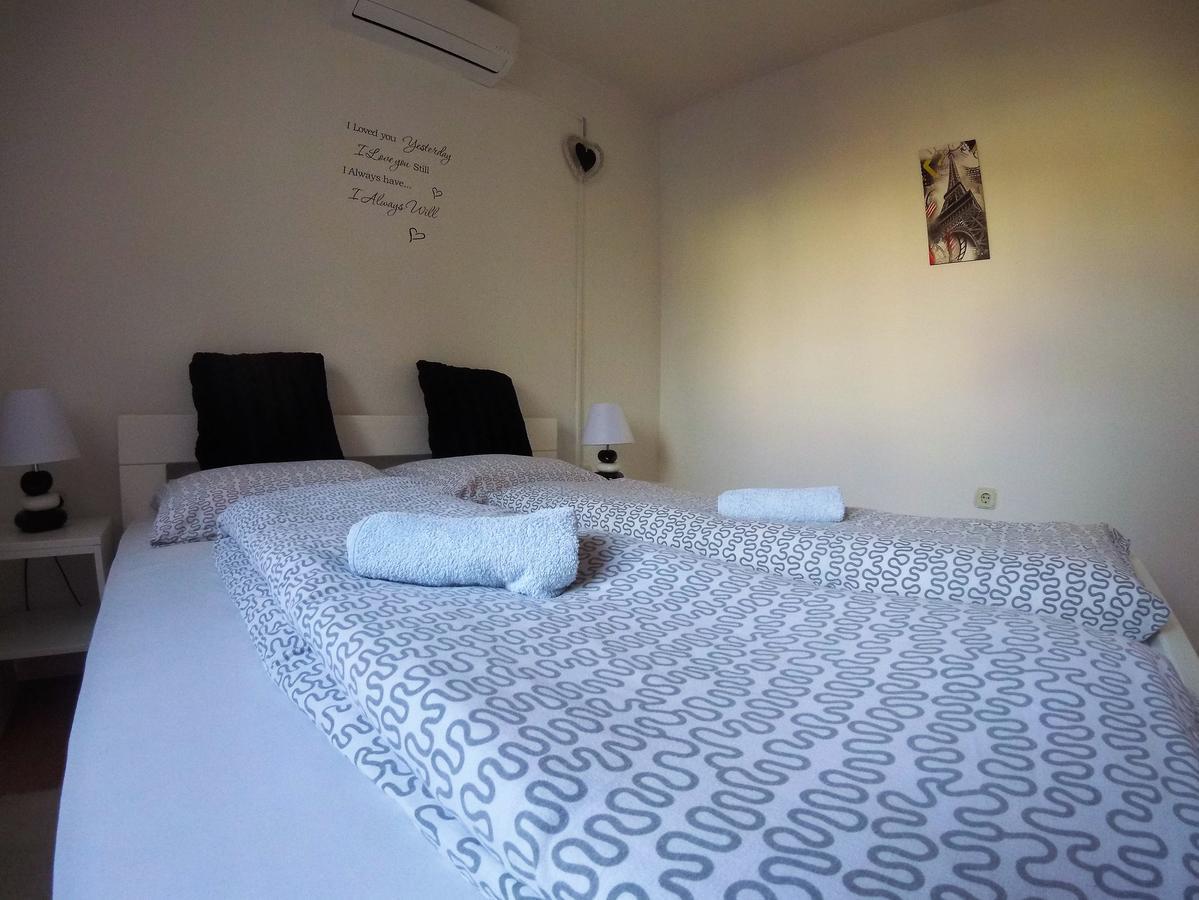 Rooms Deny Мостар Экстерьер фото